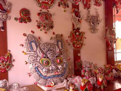 工藝美術(shù)概述 從實(shí)用之美到藝術(shù)之境